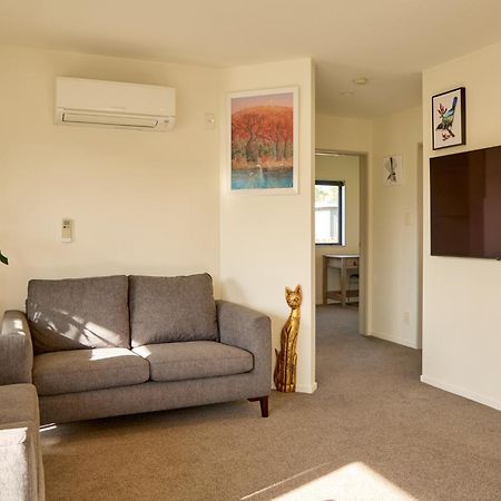 Location With Ocean And Mountain Views Villa Kaikoura Luaran gambar
