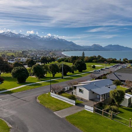 Location With Ocean And Mountain Views Villa Kaikoura Luaran gambar